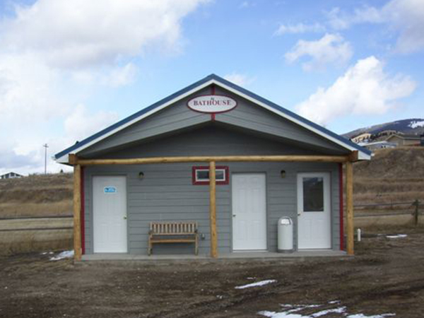 The Inn at Philipsburg & RV Park ✯ Shower & Laundry House