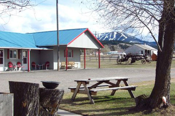 Inn at Philipsburg & RV Park ✯ Historic Philipsburg ✯ Southwest Montana ✯ Picnic Area